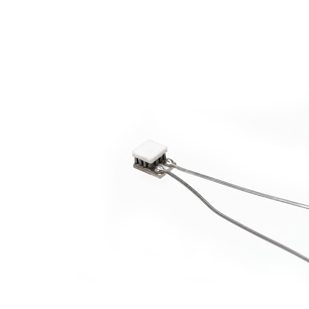 ATE1-08-R4A ATE1-08-R4A 0.3W 0.44A Thermoelectric Cooler (TEC) Module (2.5×2.5mm)