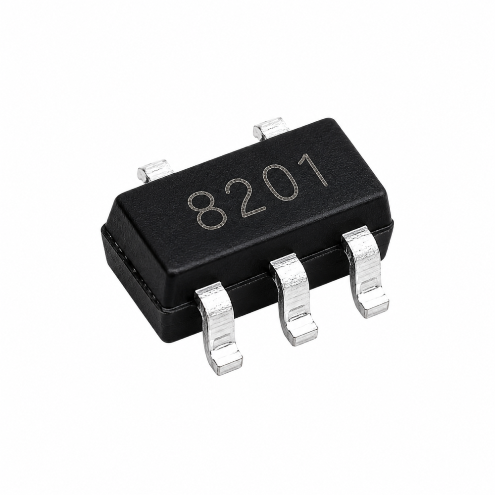 AT821 5.5V 14MHz Rail-to-Rail Operational Amplifier